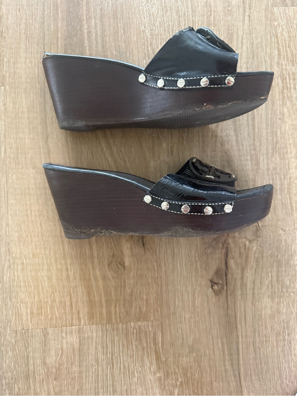Tory Burch Patti Wedge Patent Wedge - Picture 2 of 4